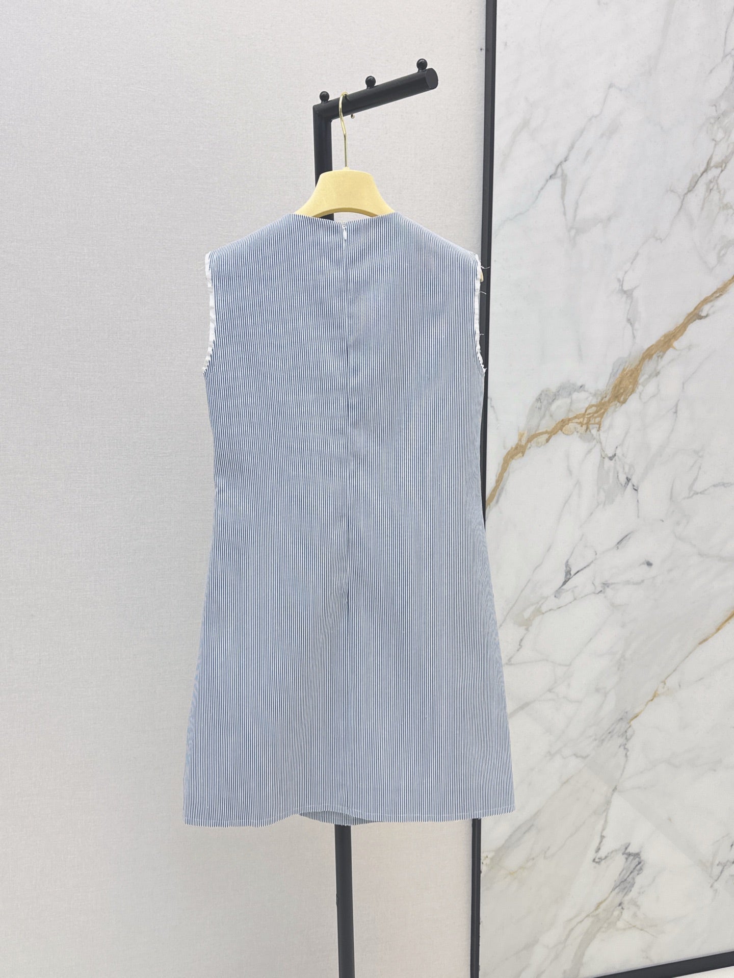 Mi 25ss sleeveless dress