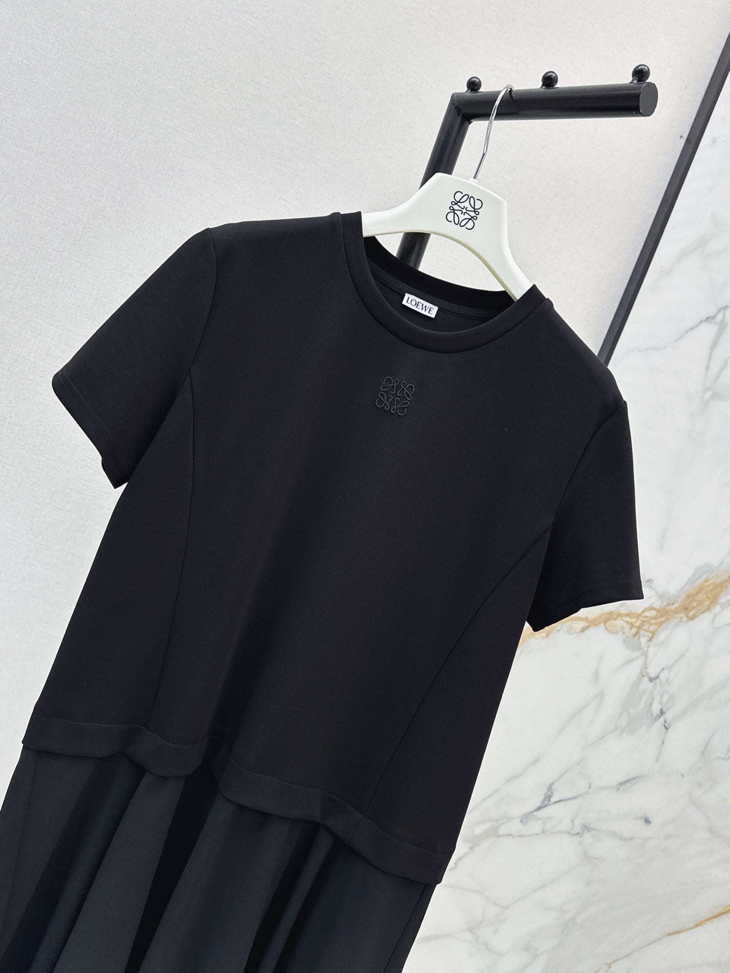 Loe 25ss embroidered dress