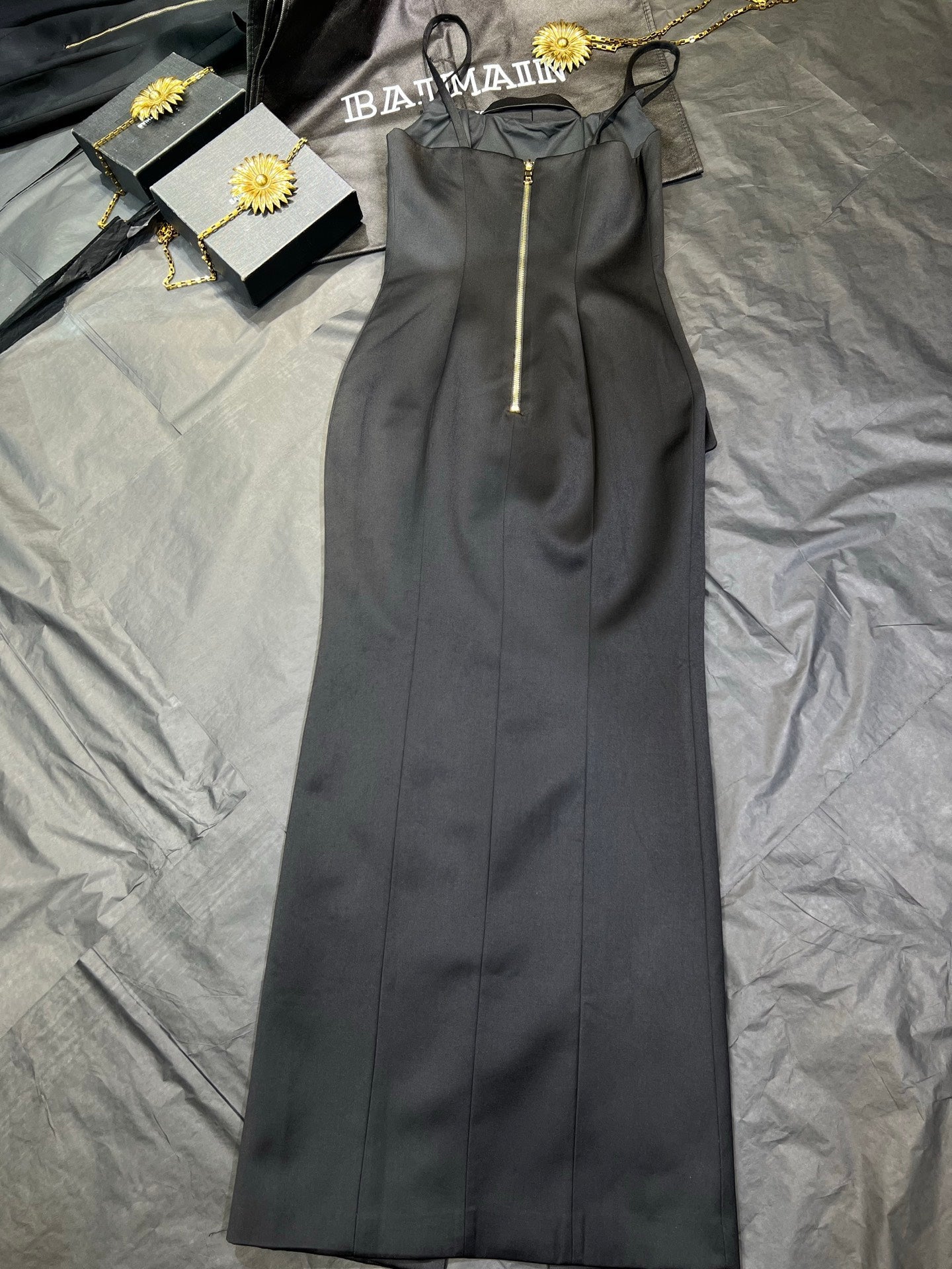 Balm sleeveless dress