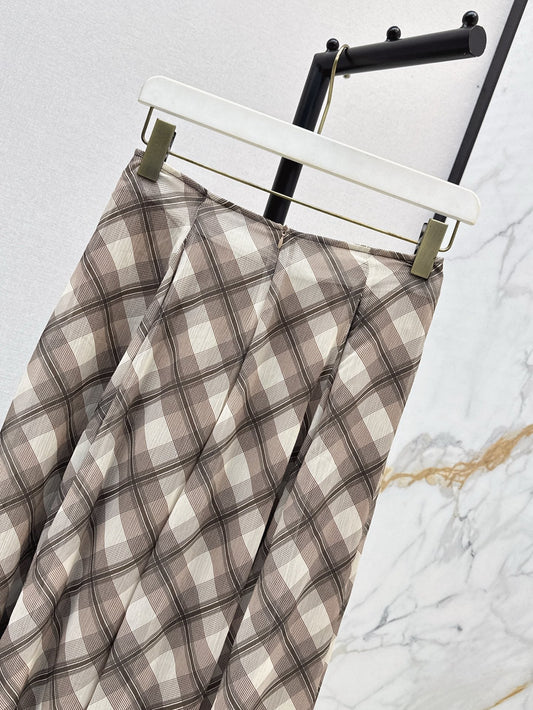 Loe 25ss ruffle skirt