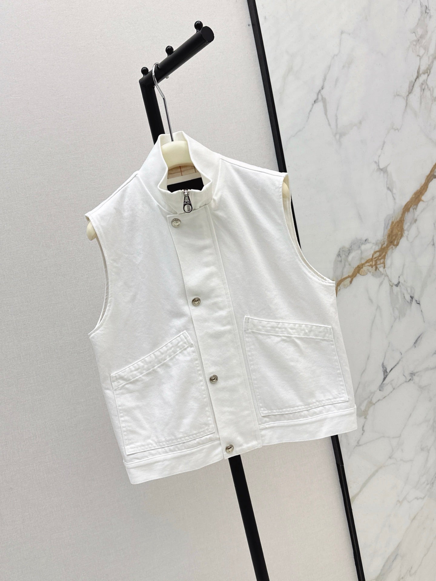 Loro 25ss denim vest