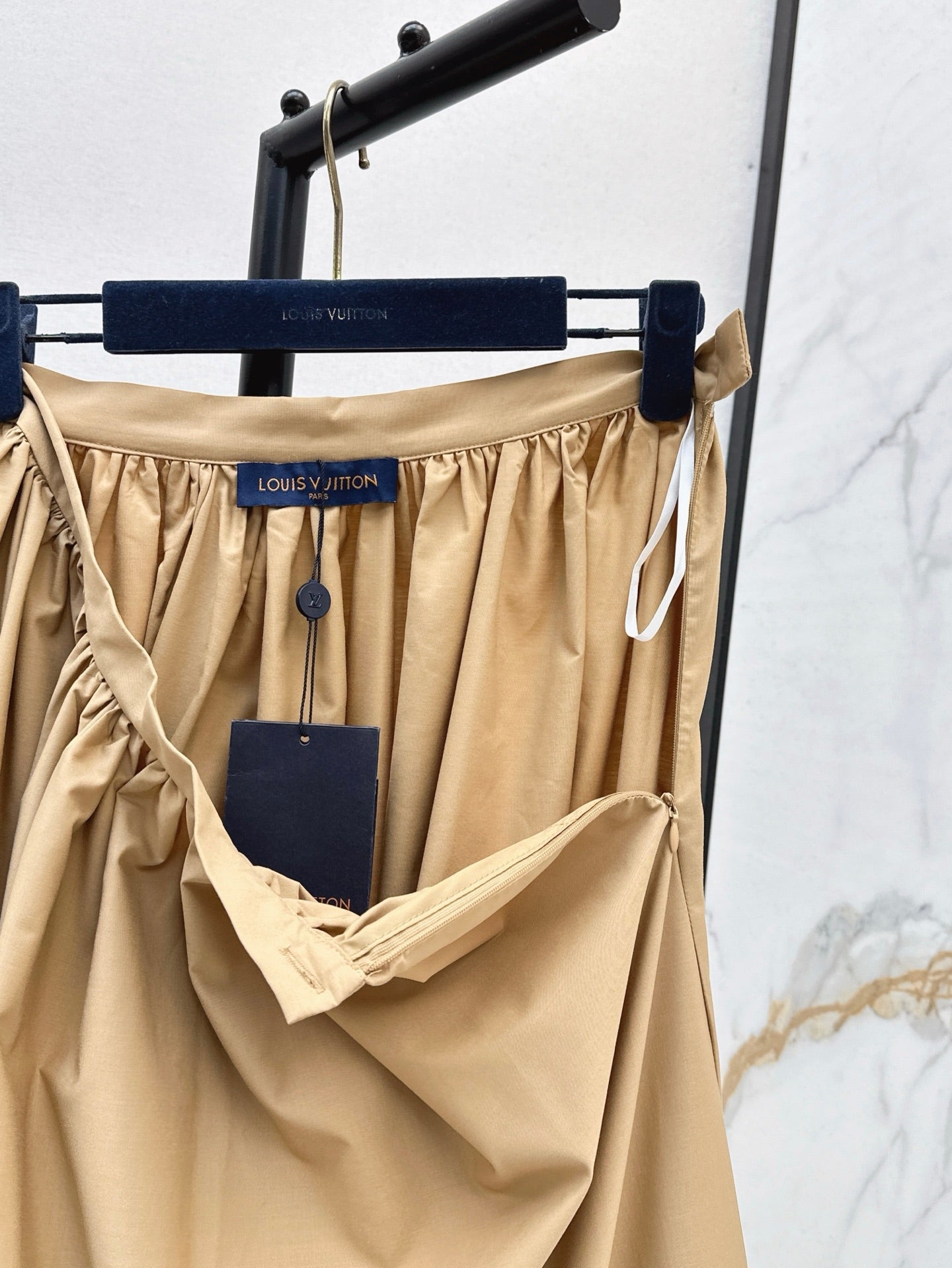 Louis 25ss ruffle skirt
