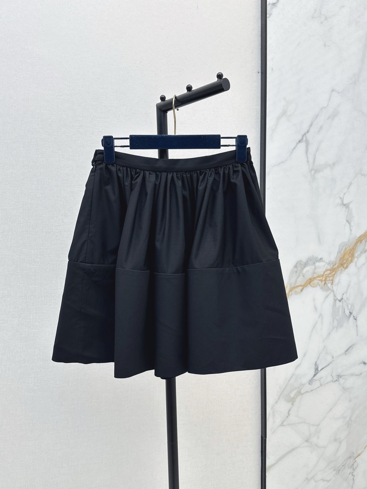 Louis 25ss ruffle skirt