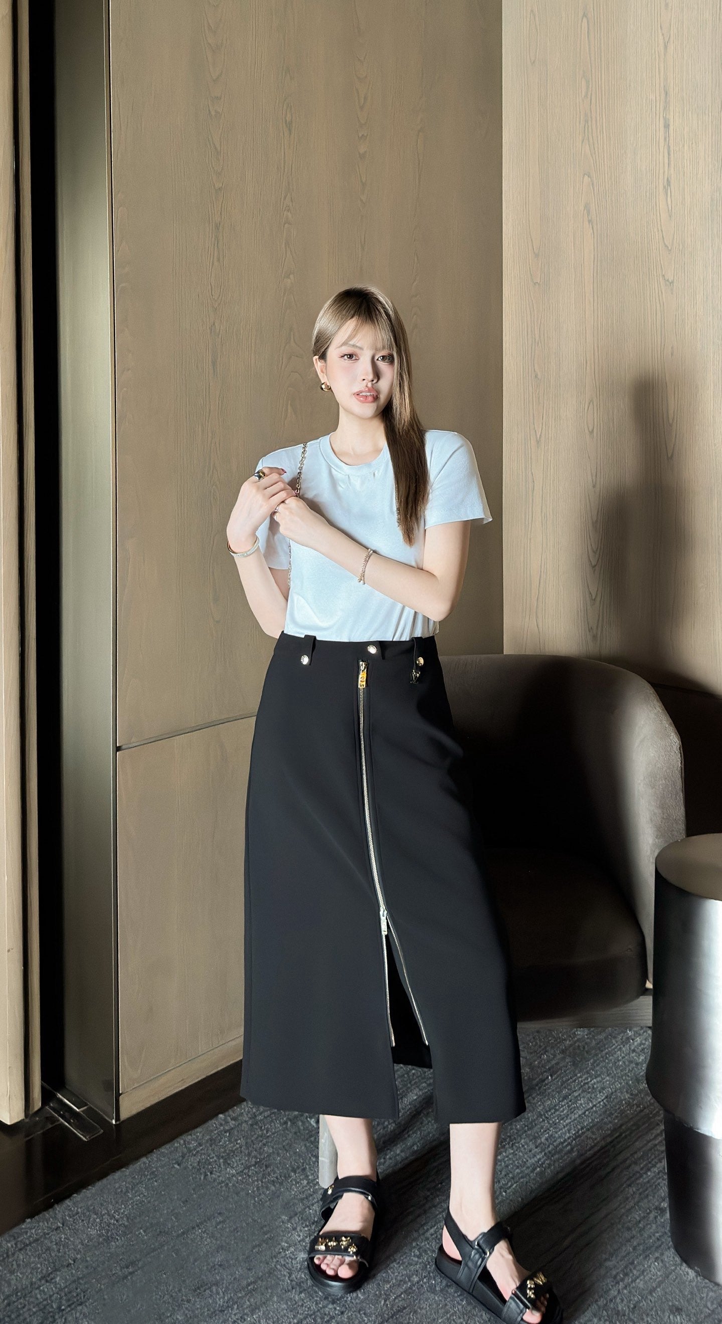 Louis 25ss zipper skirt