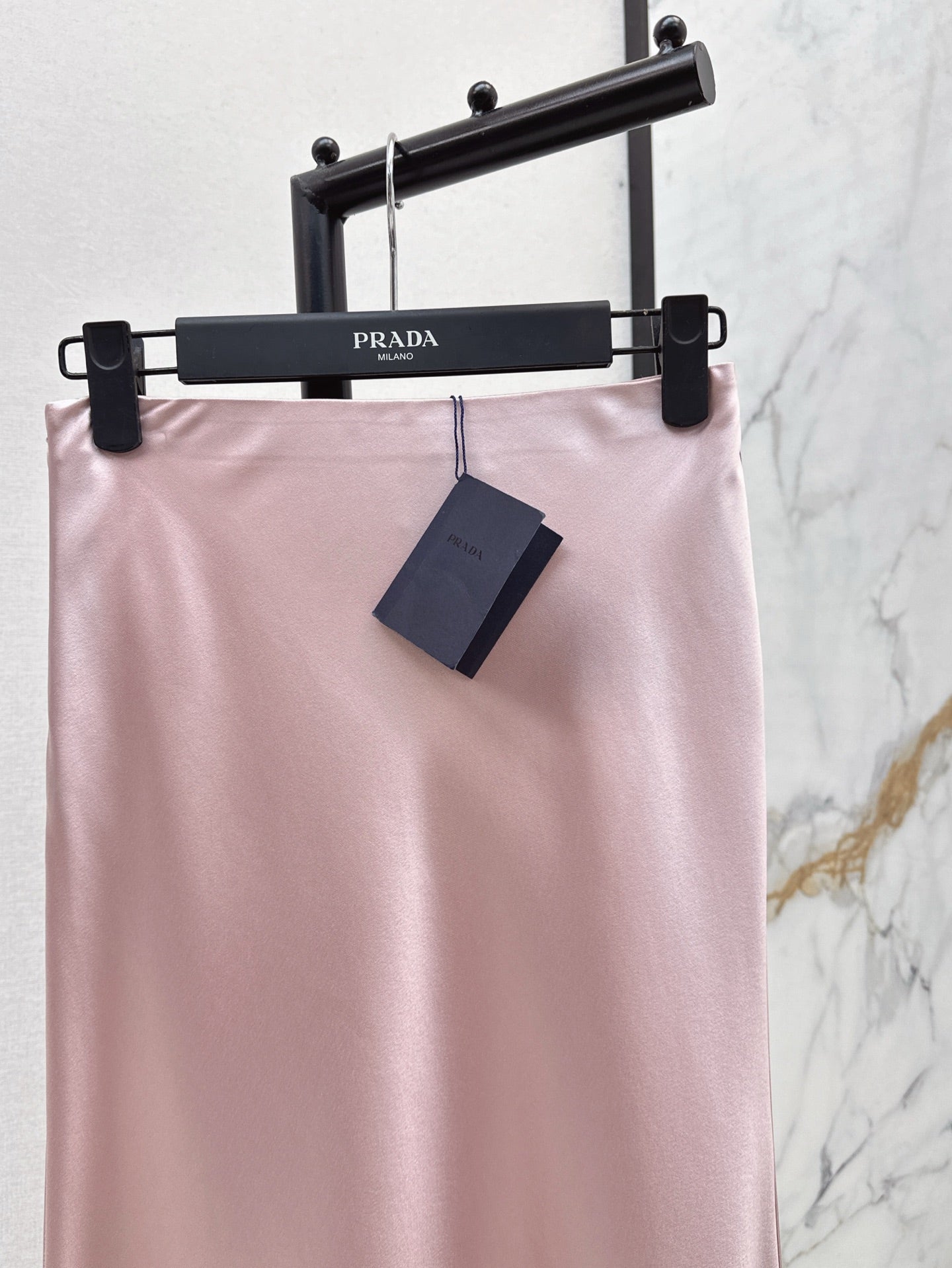 Pra 25ss satin skirt