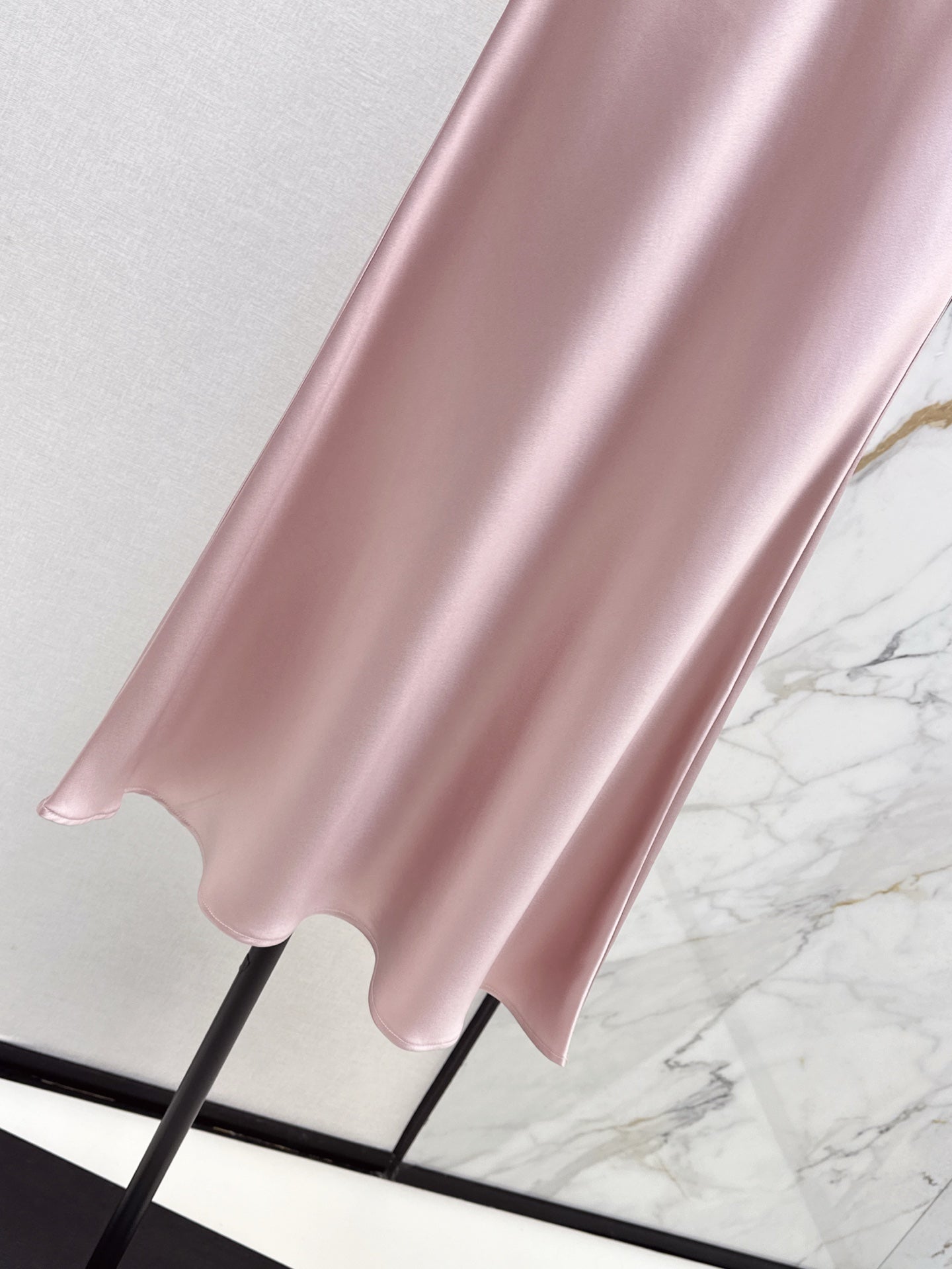 Pra 25ss satin skirt