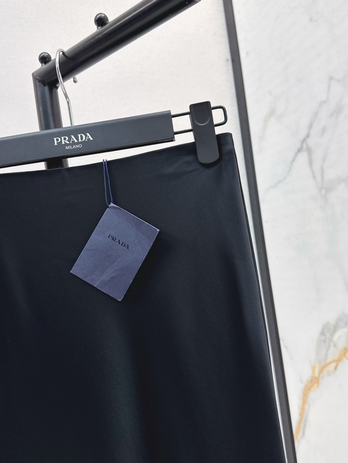 Pra 25ss satin skirt