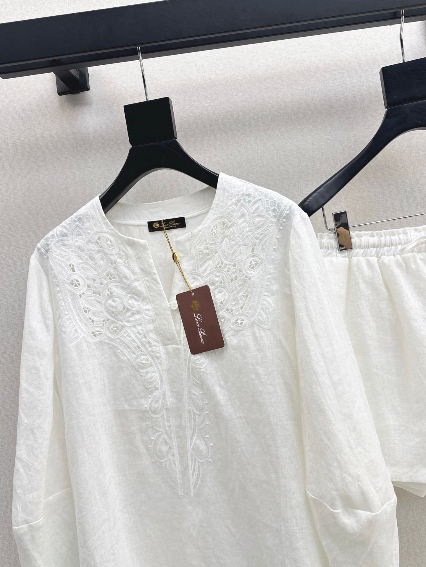 Loro 25ss linen suit
