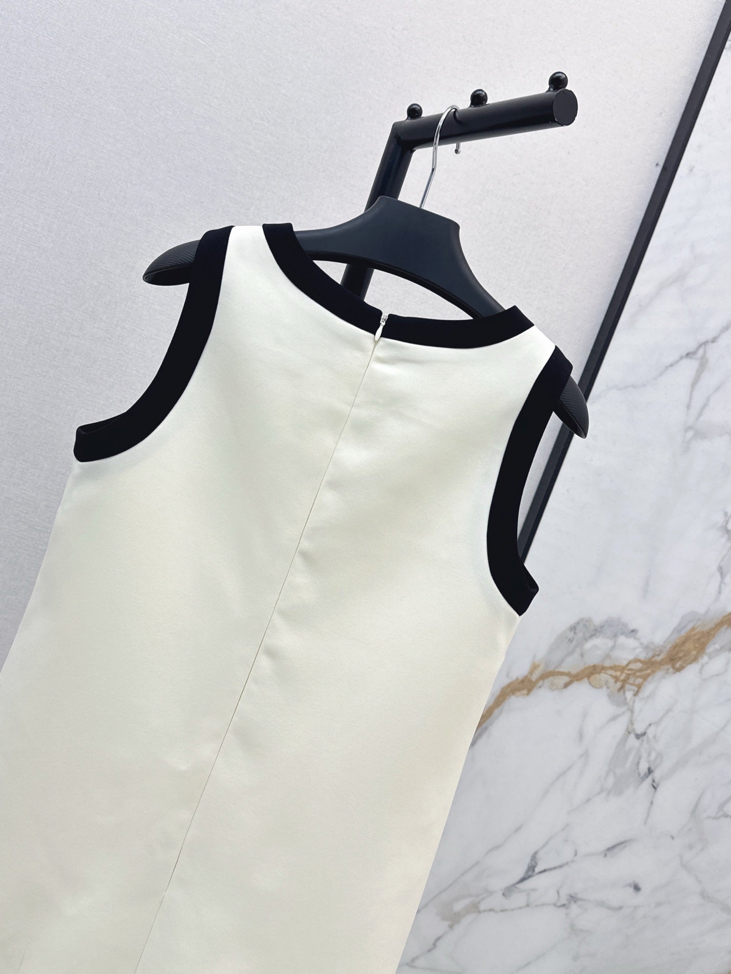 Pra 25ss sleeveless dress