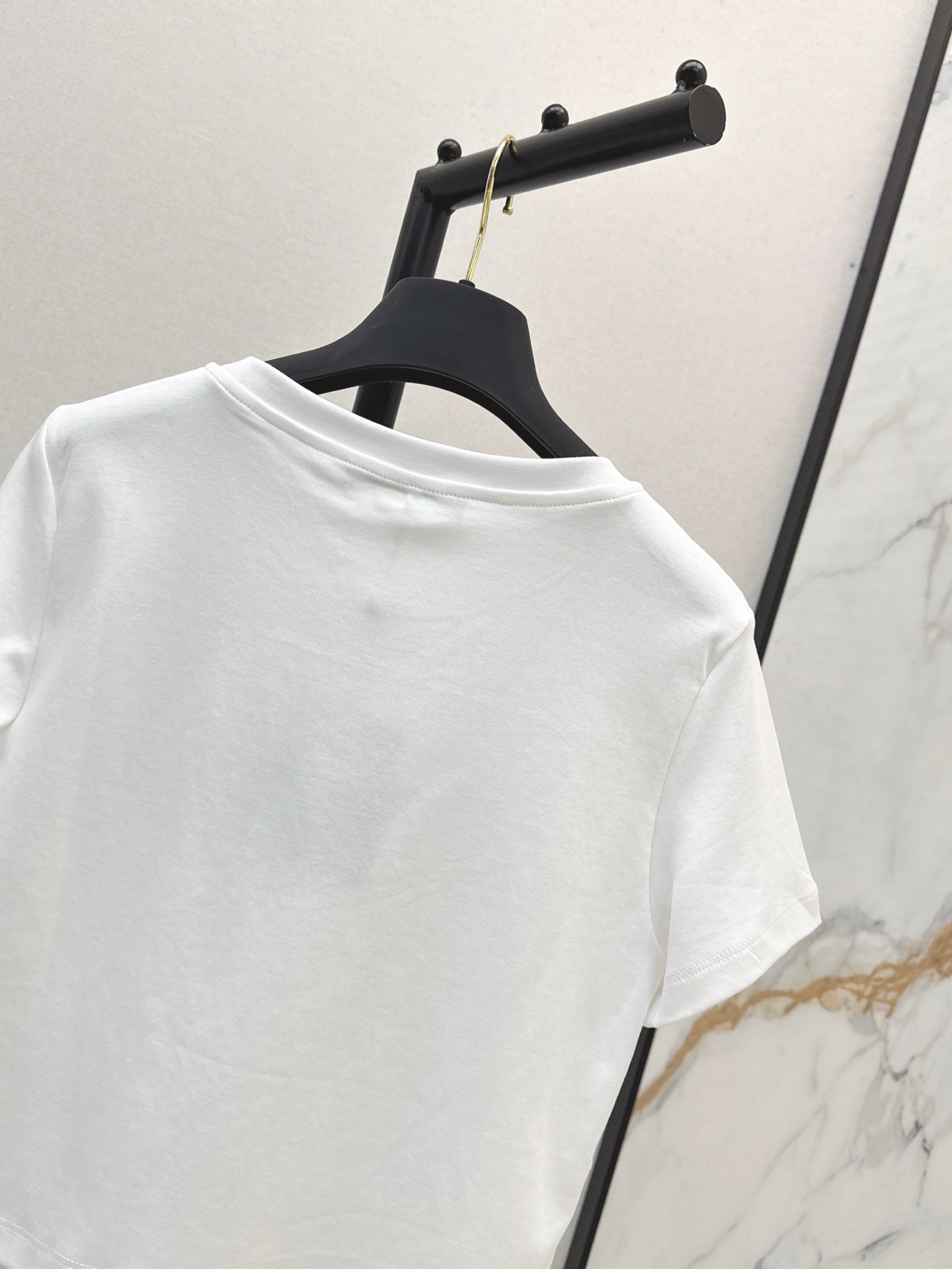 Lou 25ss crop t-shirt
