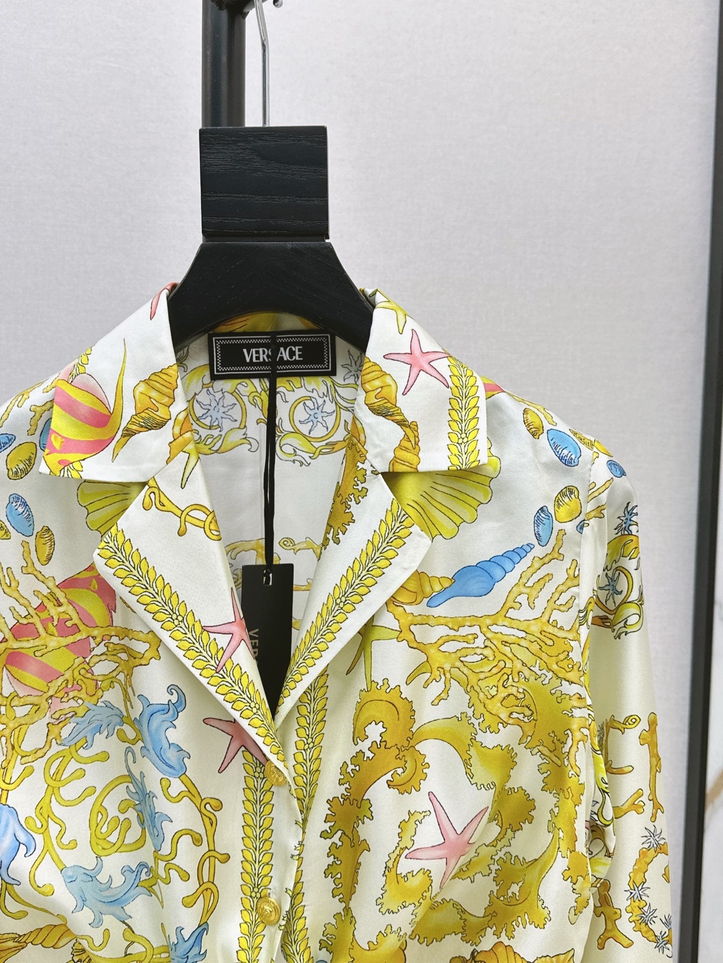 Vers 25ss silk crop shirt