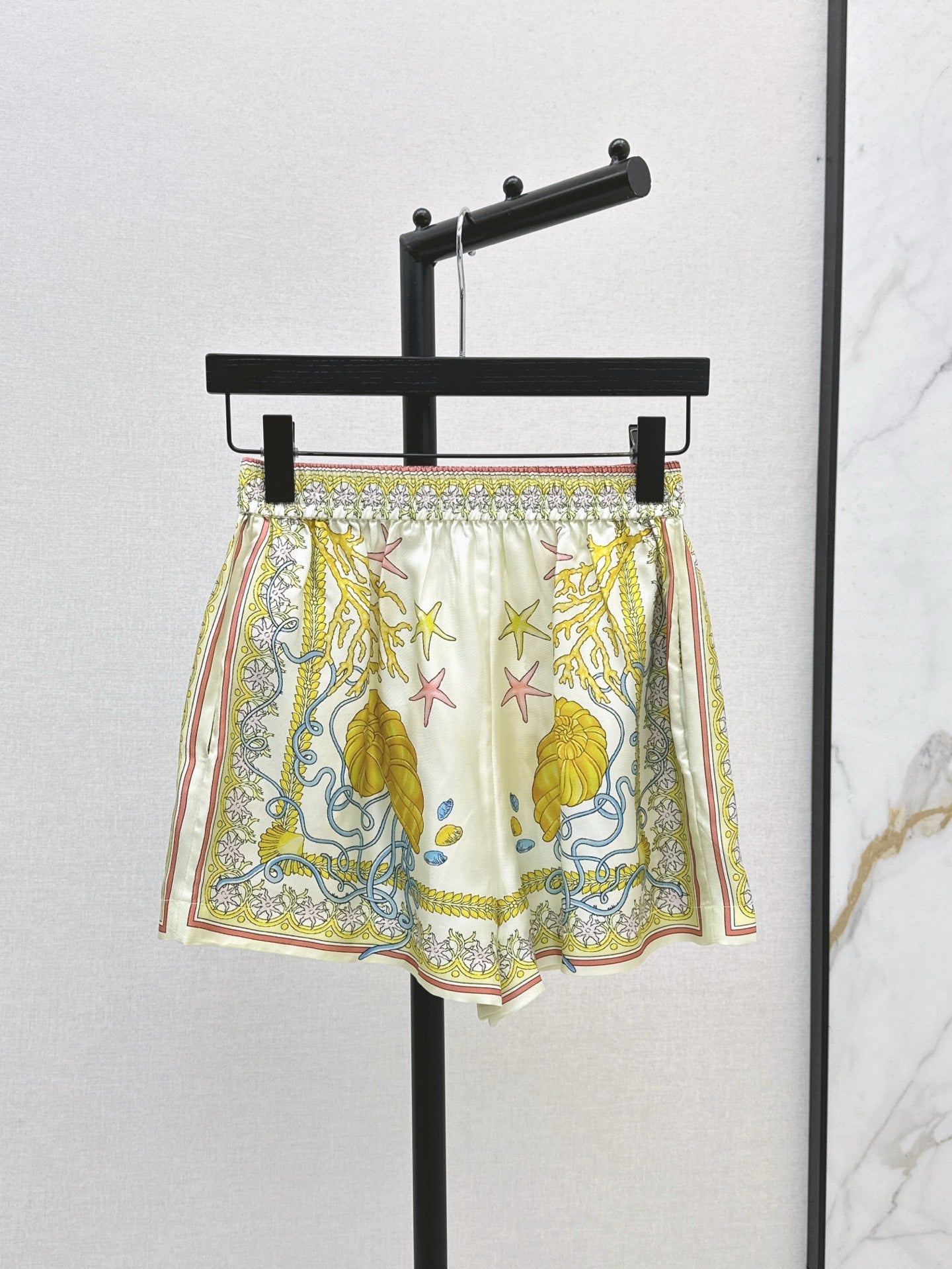 Vers 25ss Silk short