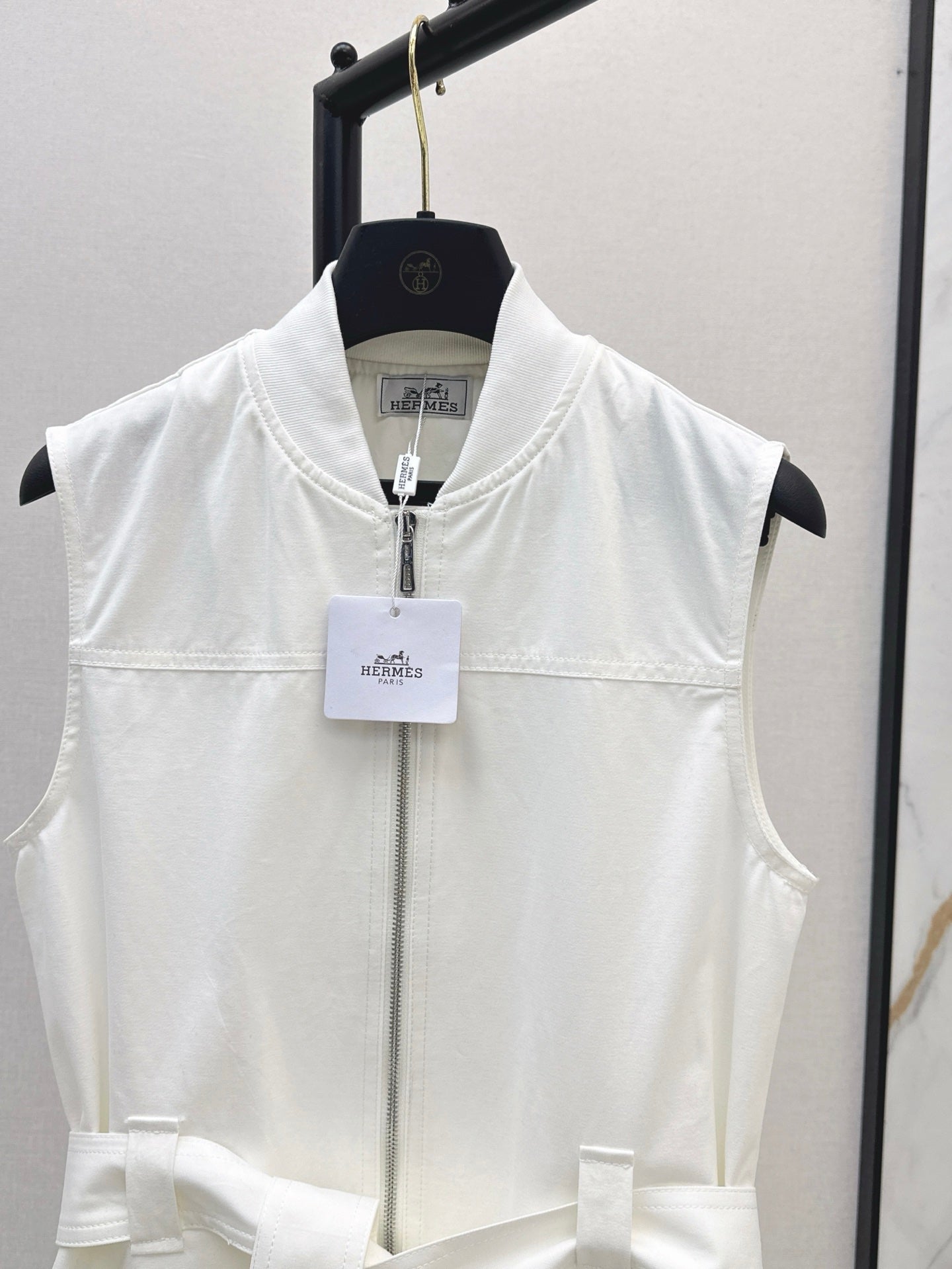 Her 25ss sleeveless dress