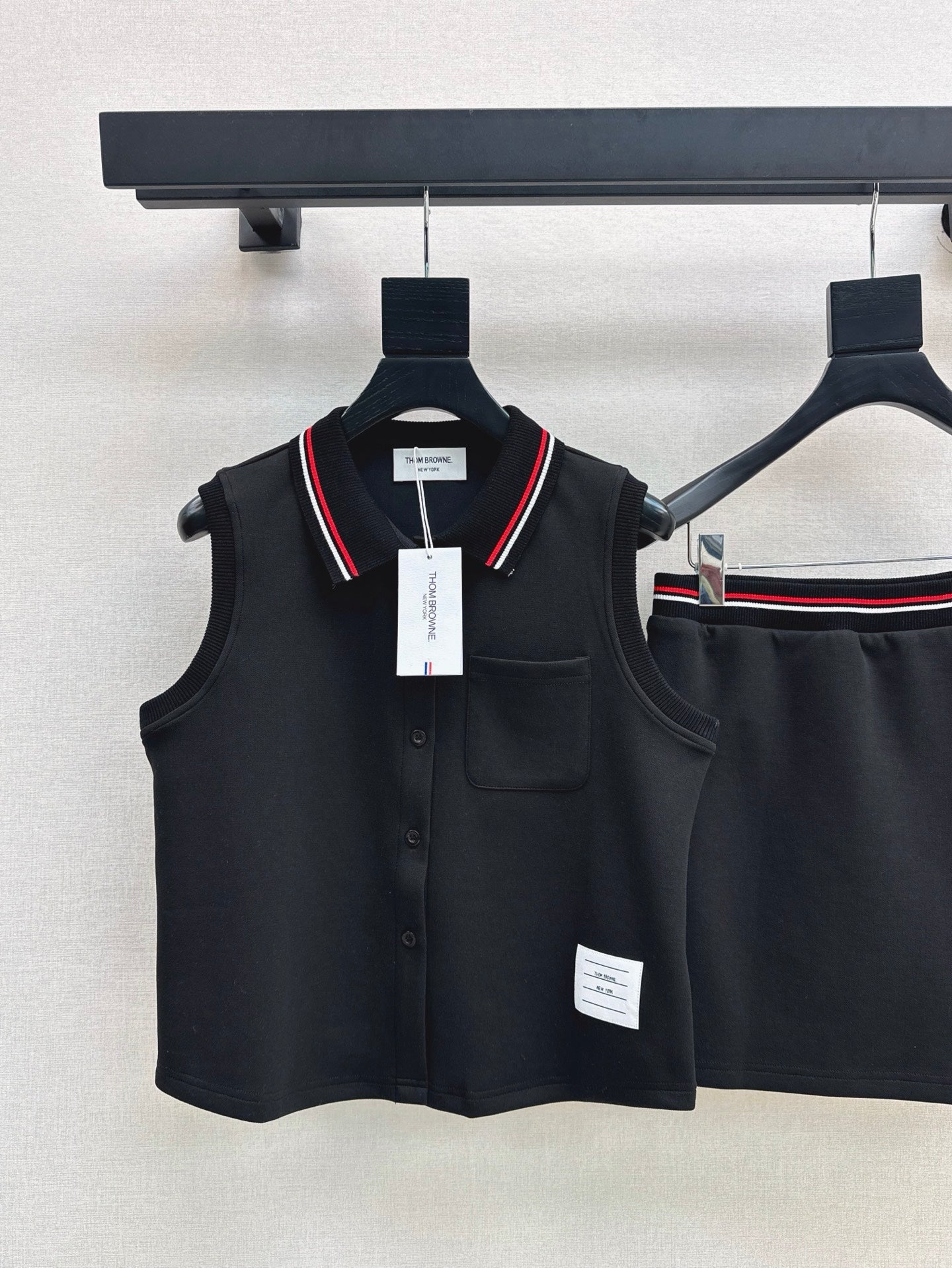 Thom 25ss vest skirt set