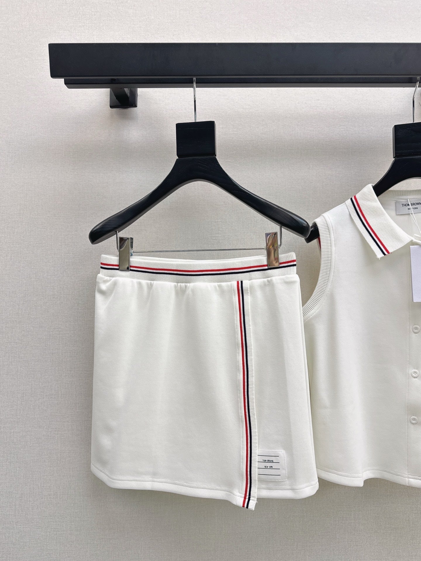 Thom 25ss vest skirt set