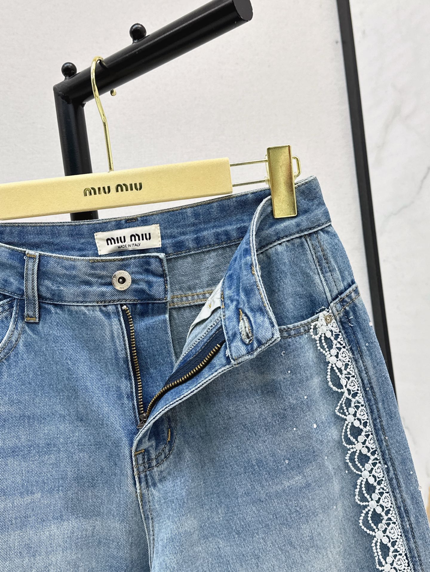 Miu 25ss lace jeans