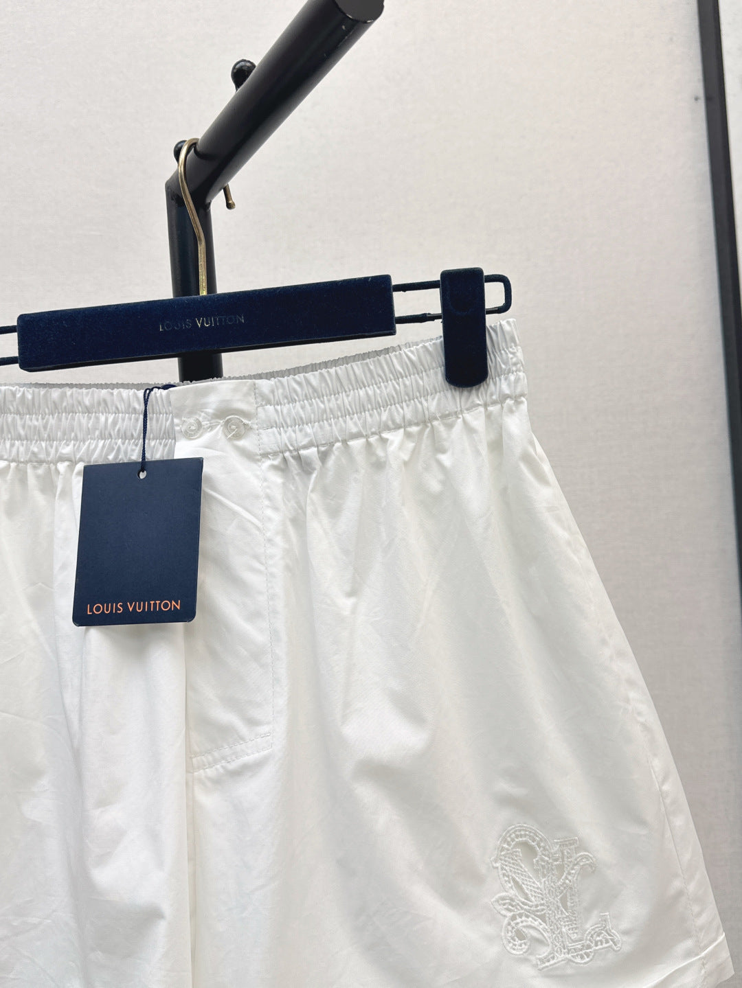 Louis 25ss embroidered short