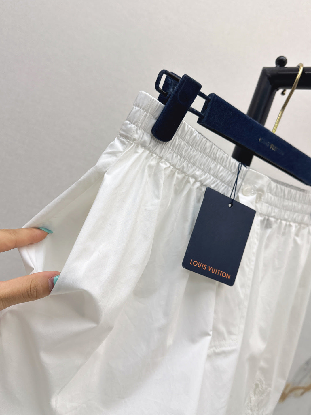 Louis 25ss embroidered short