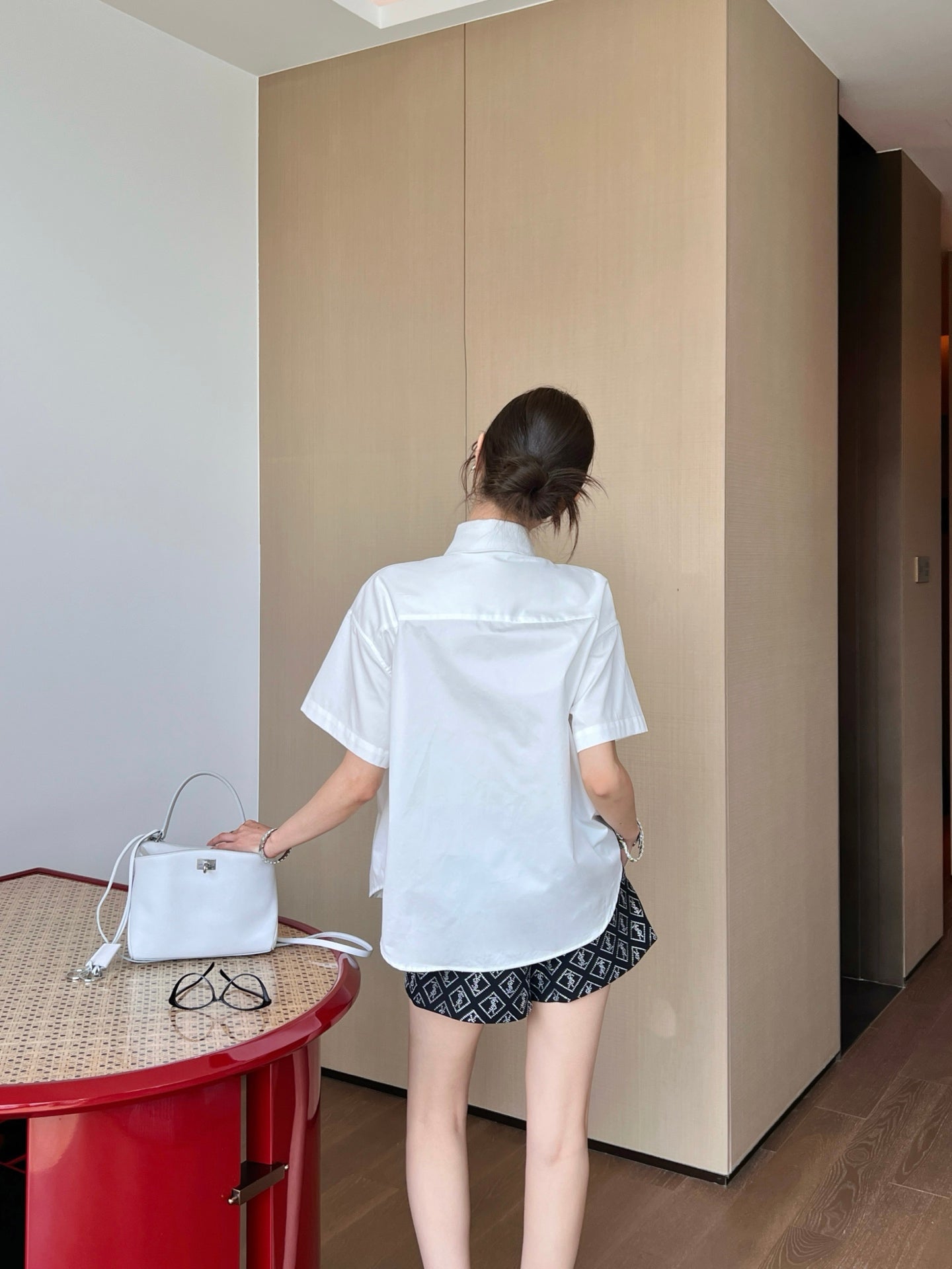 Saint lau 25ss tie shirt