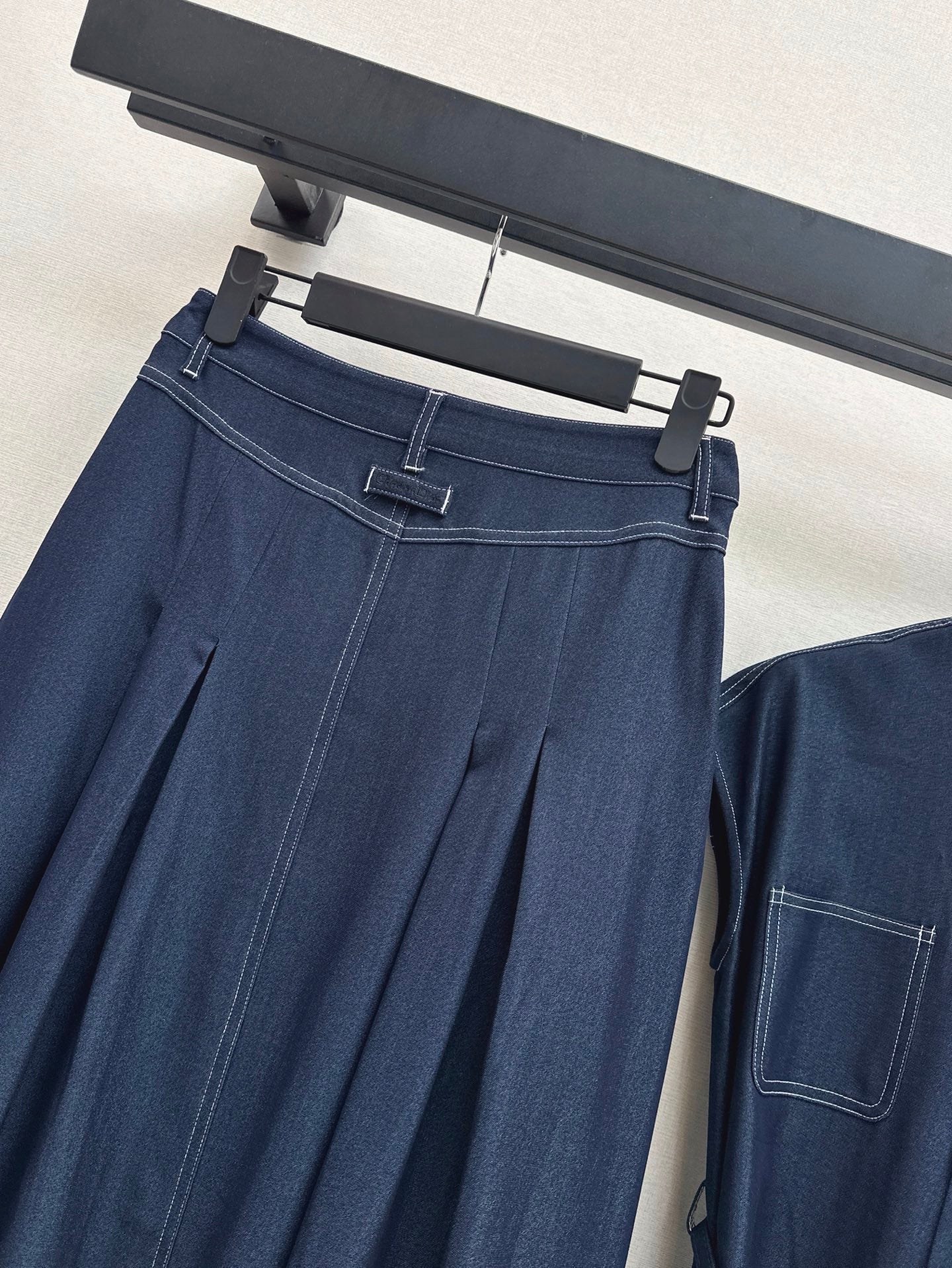 CD 25SS denim skirt
