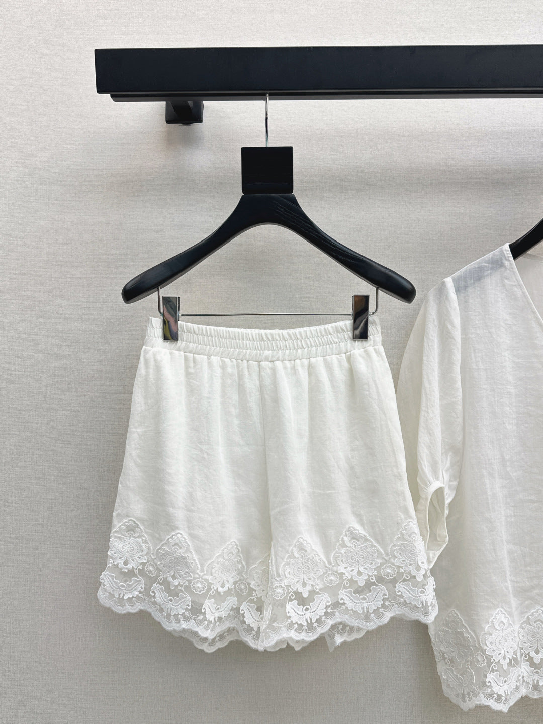 Loro 25ss linen lace suit