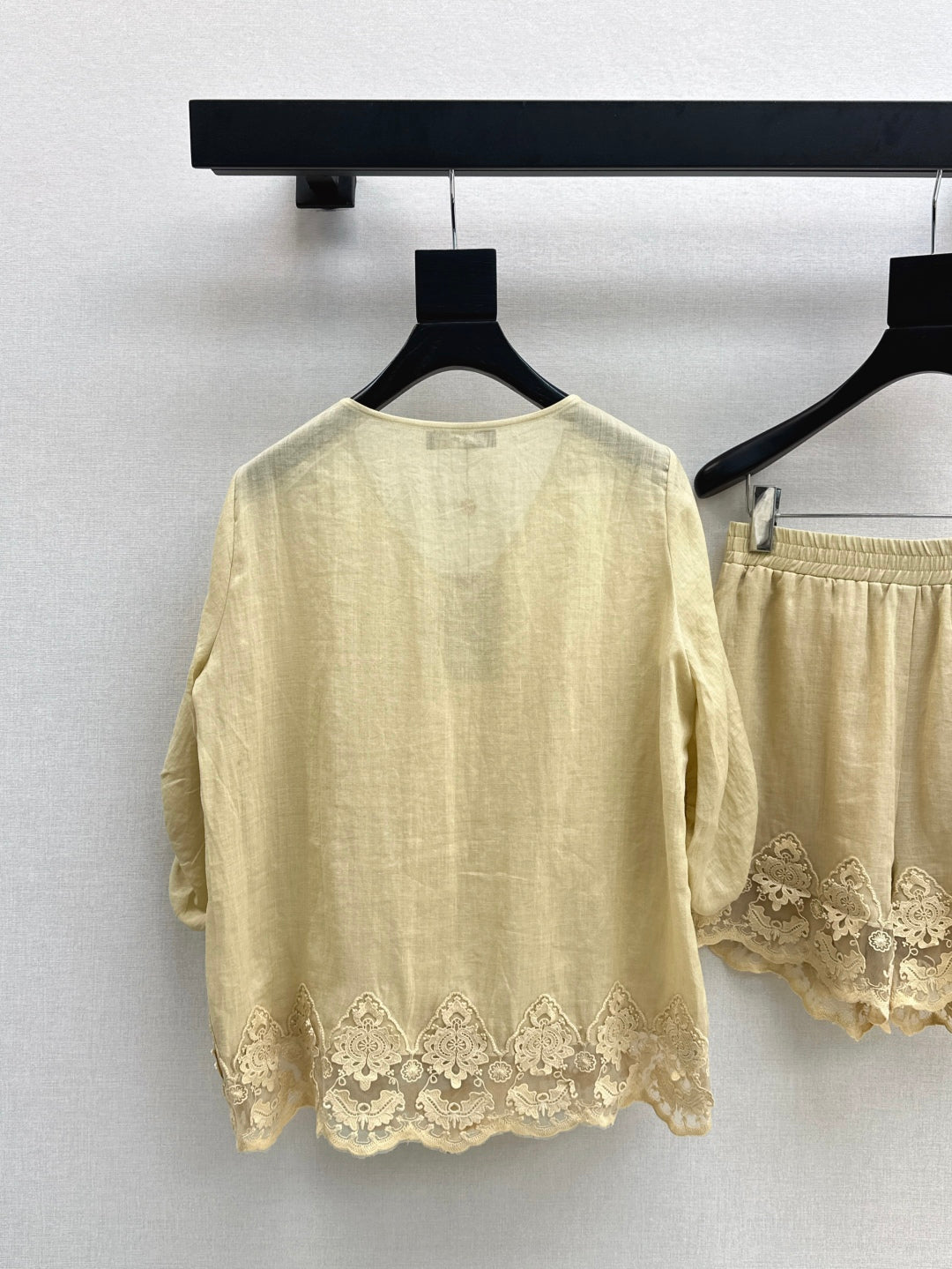 Loro 25ss linen lace suit