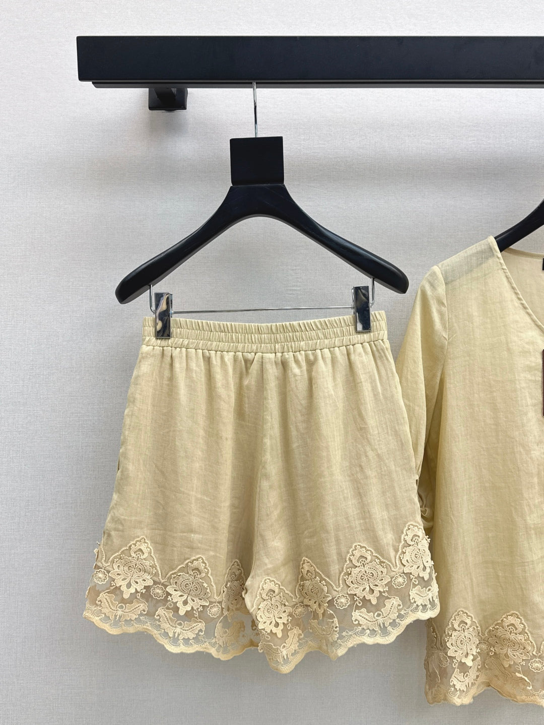 Loro 25ss linen lace suit