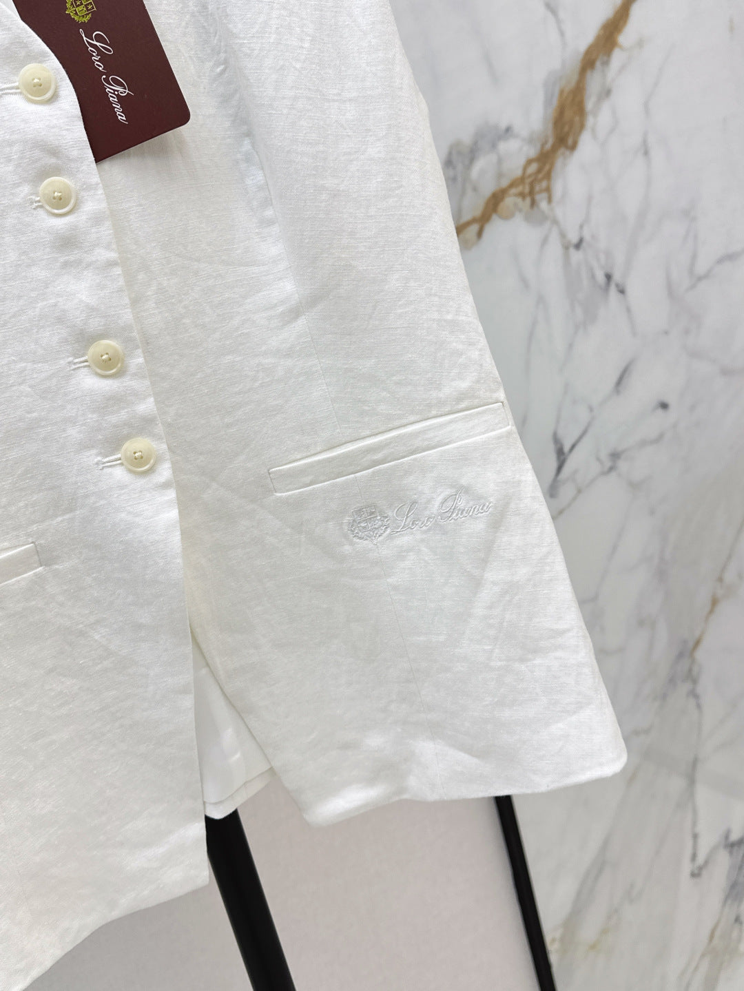 Loro 25ss linen vest