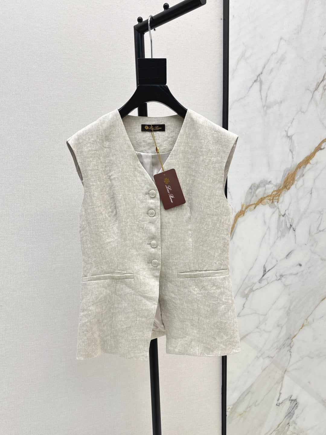 Loro 25ss linen vest