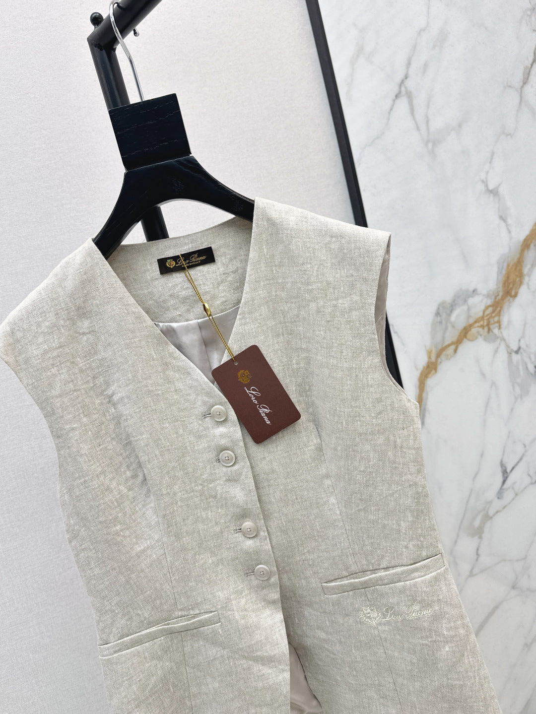 Loro 25ss linen vest