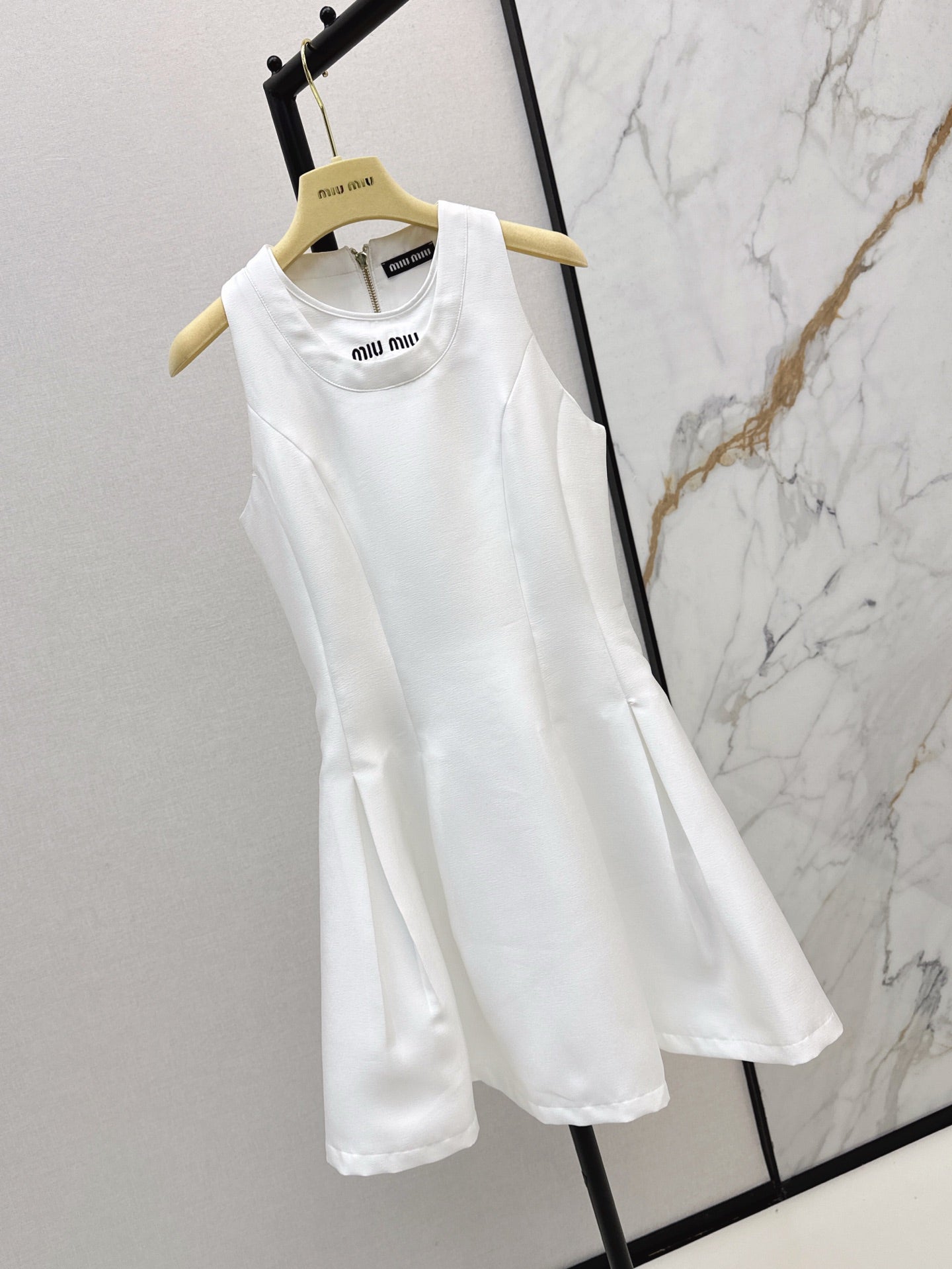 Miu 25ss sleeveless dress