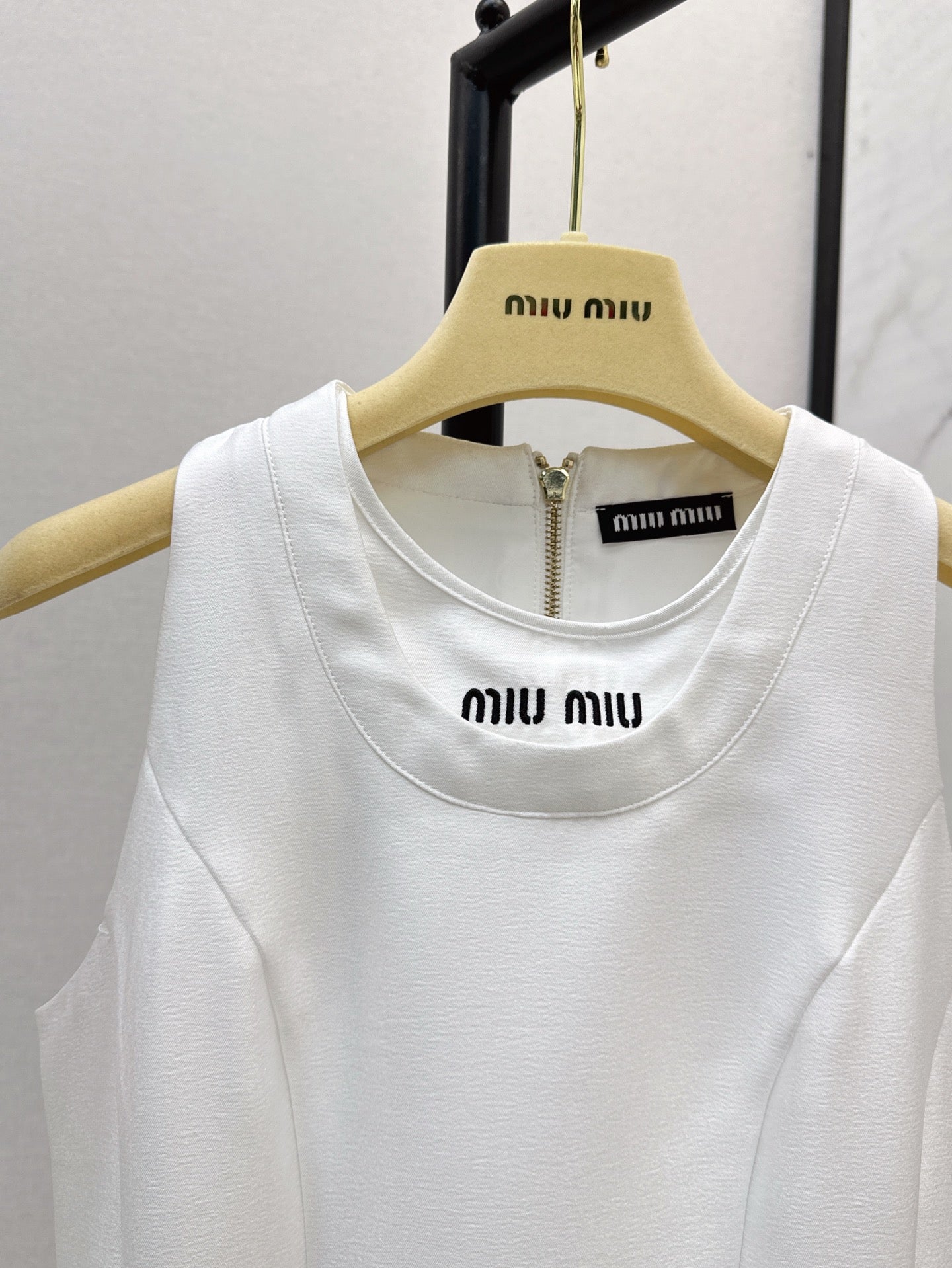 Miu 25ss sleeveless dress