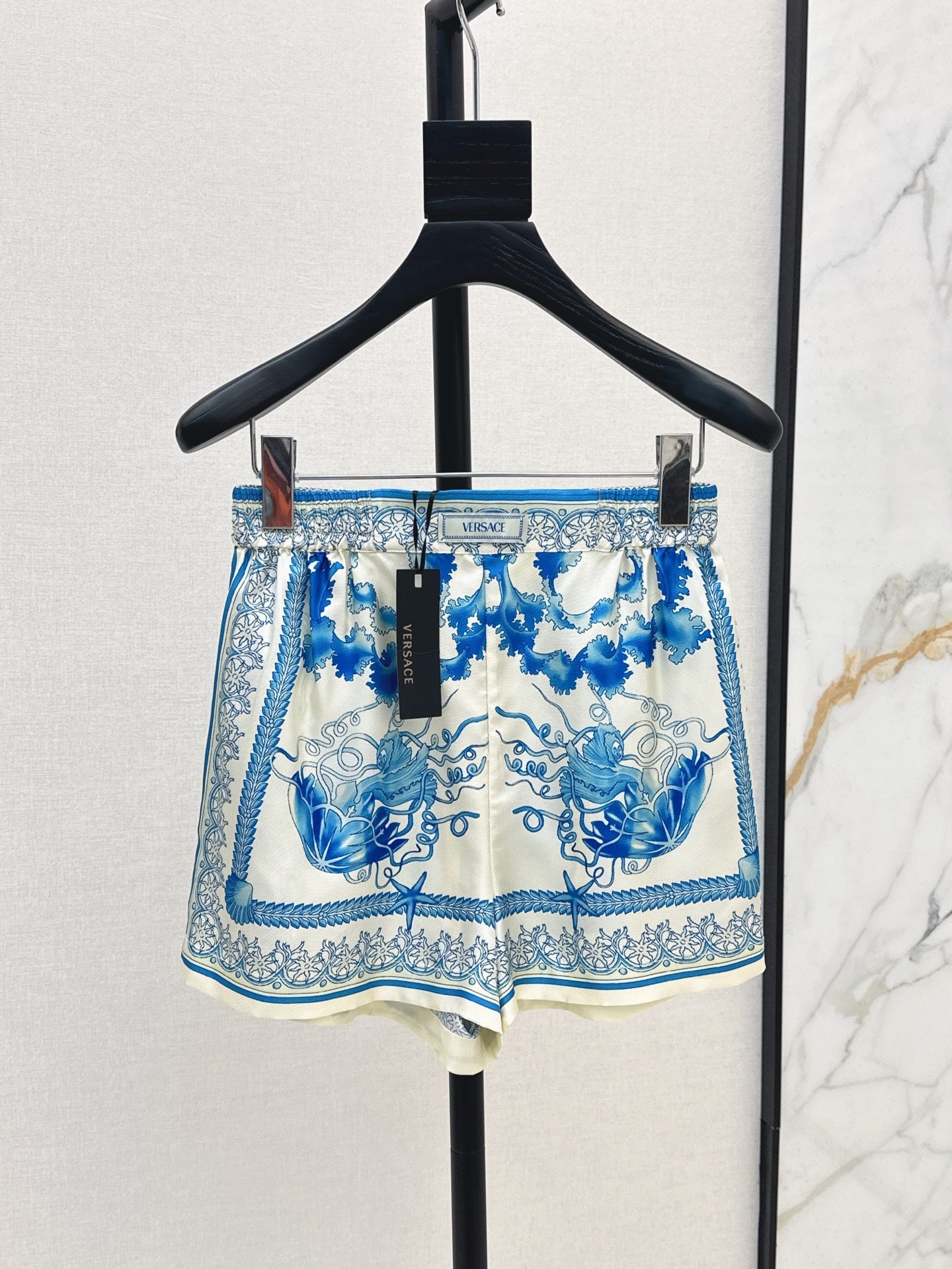 Vers 25ss silk short