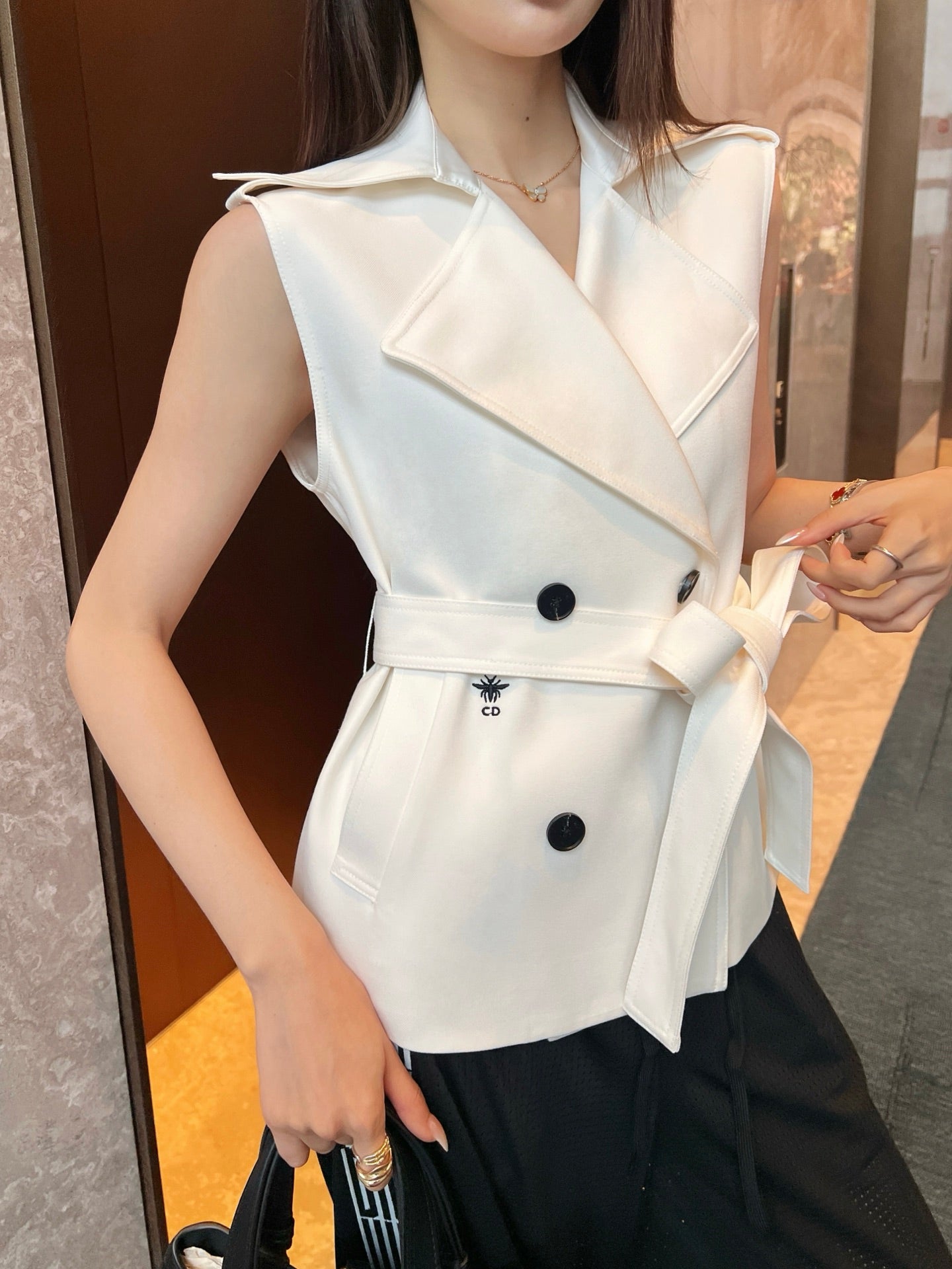 CD 25SS embroidered vest