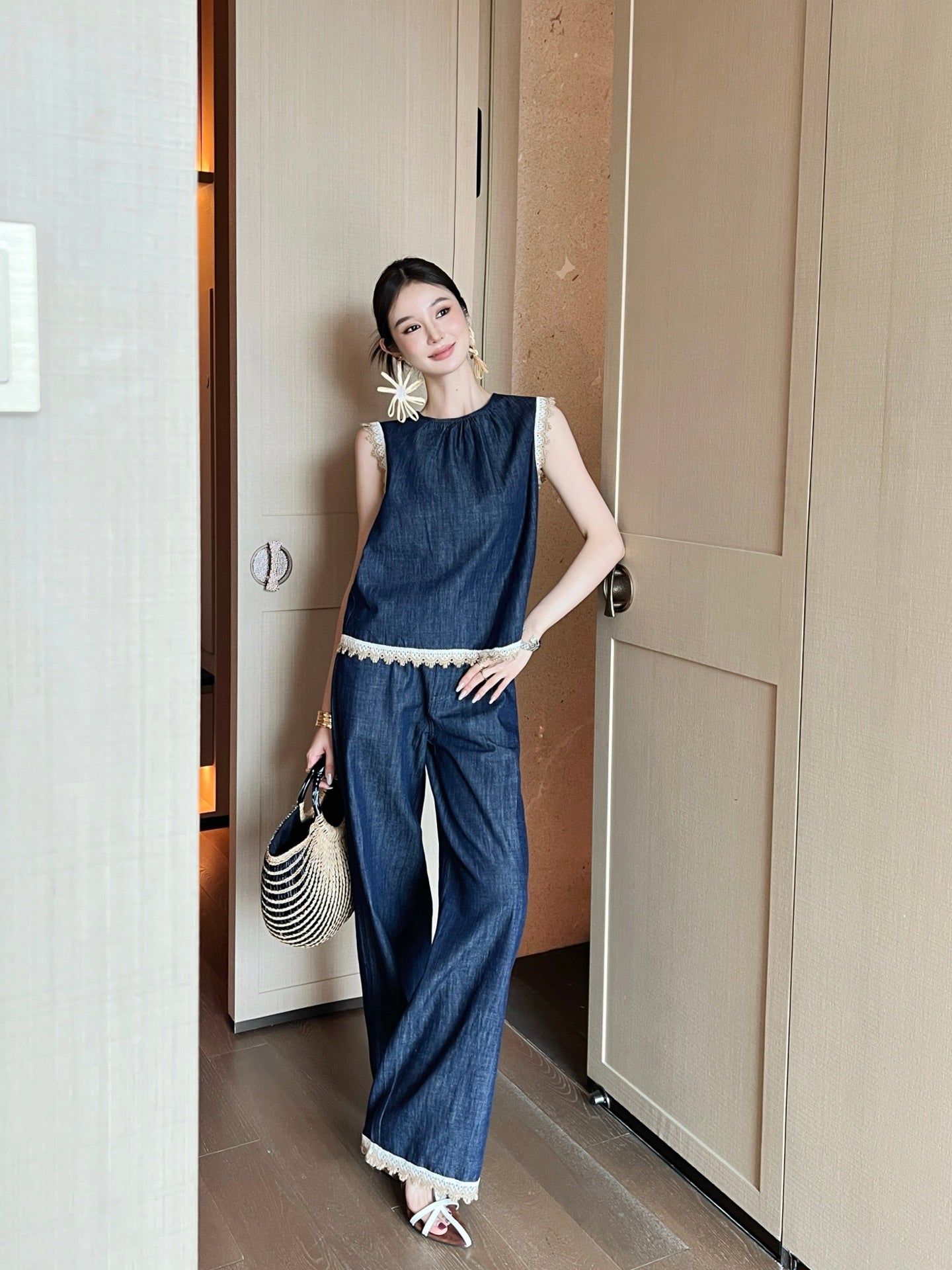 Loro 25ss denim lace vest