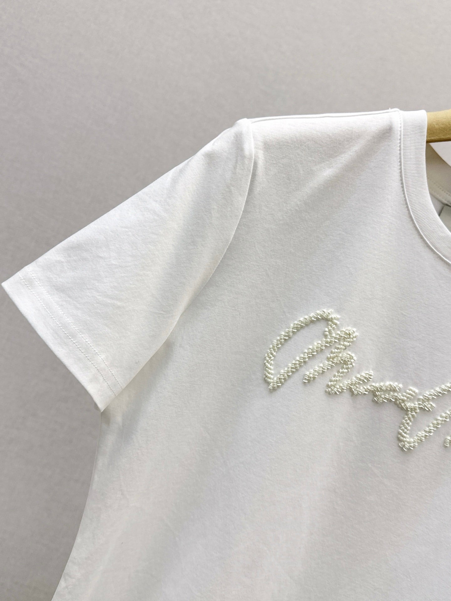 Miu 25ss beaded t-shirt