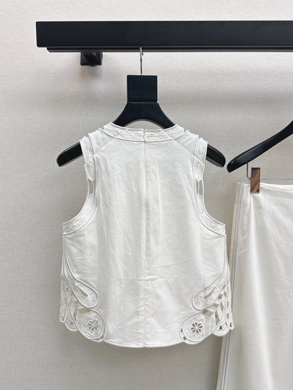 Loro 25ss embroidered hollow suit