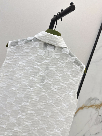 Gu 25ss jacquard lace vest