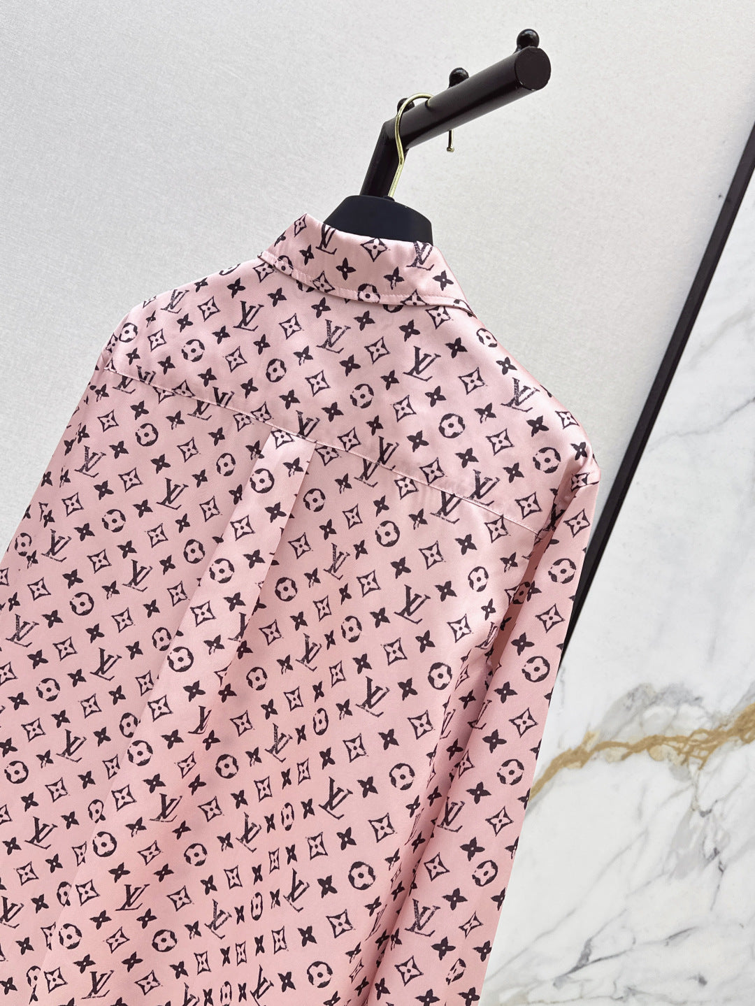 Louis 25ss monogram shirt