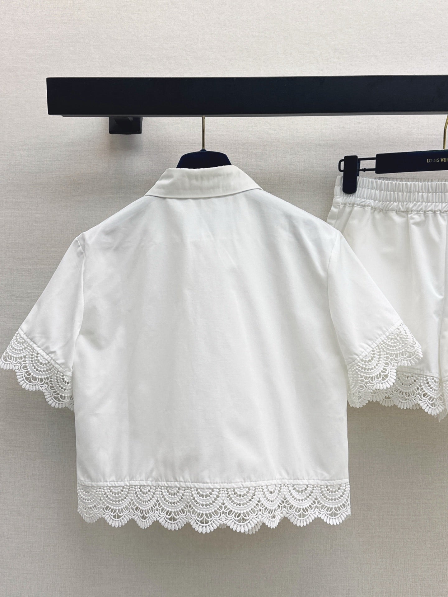 Louis 25ss lace suit