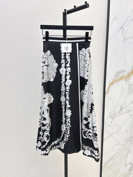 Herm 25ss Silk skirt