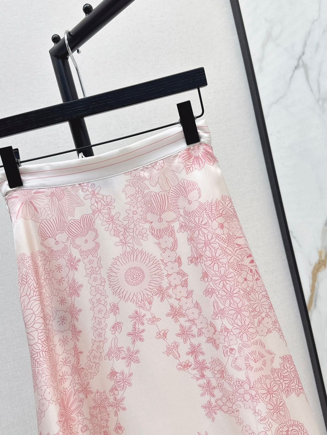 Herm 25ss Silk skirt