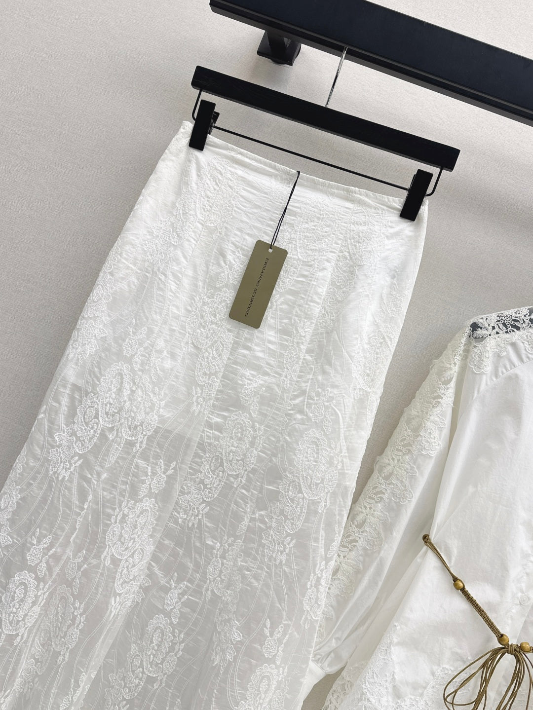 Es 25ss lace hollow skirt