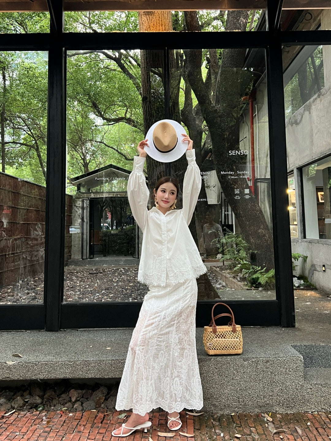 Es 25ss lace hollow skirt
