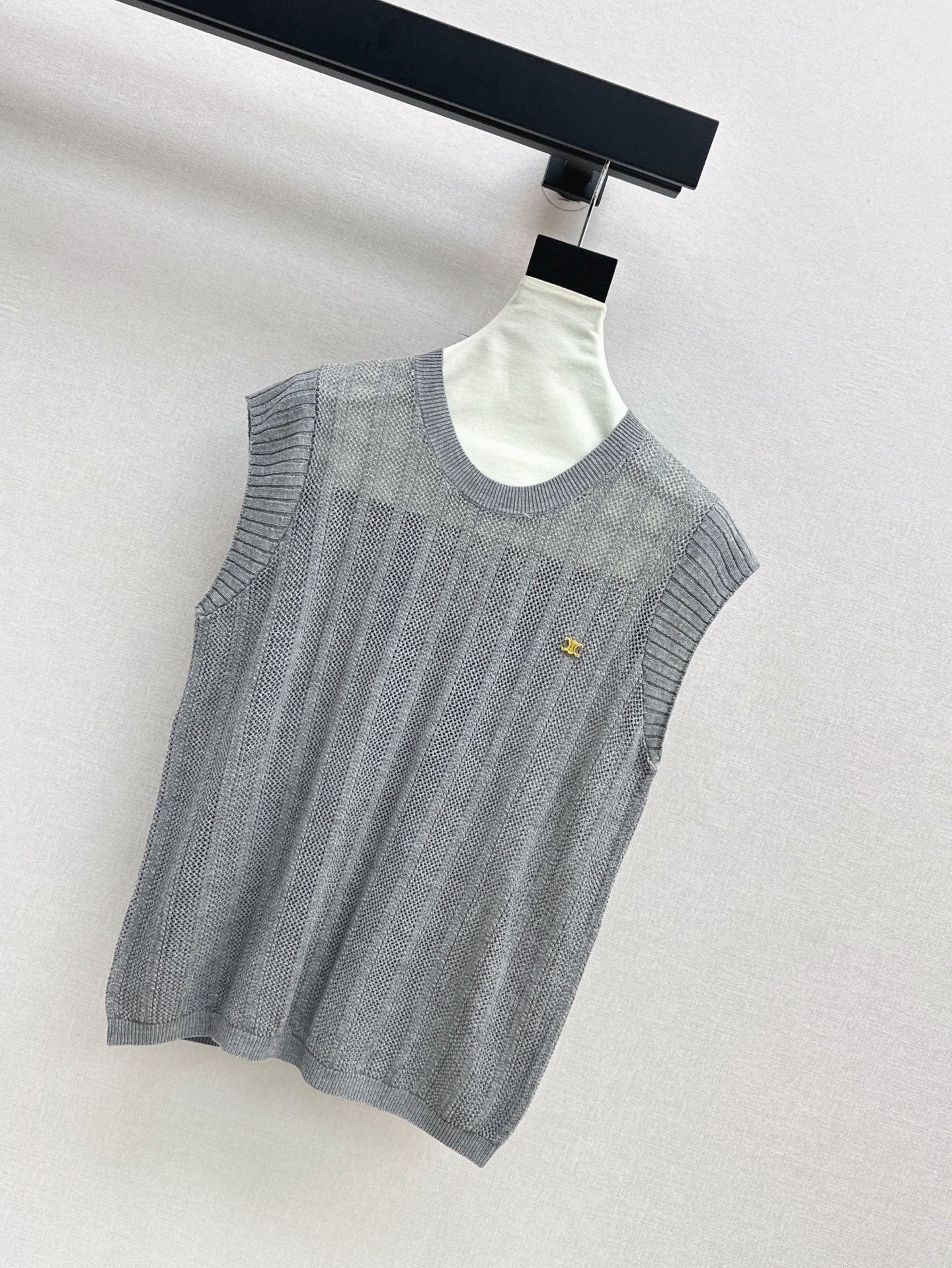 Celi 25ss knit vest
