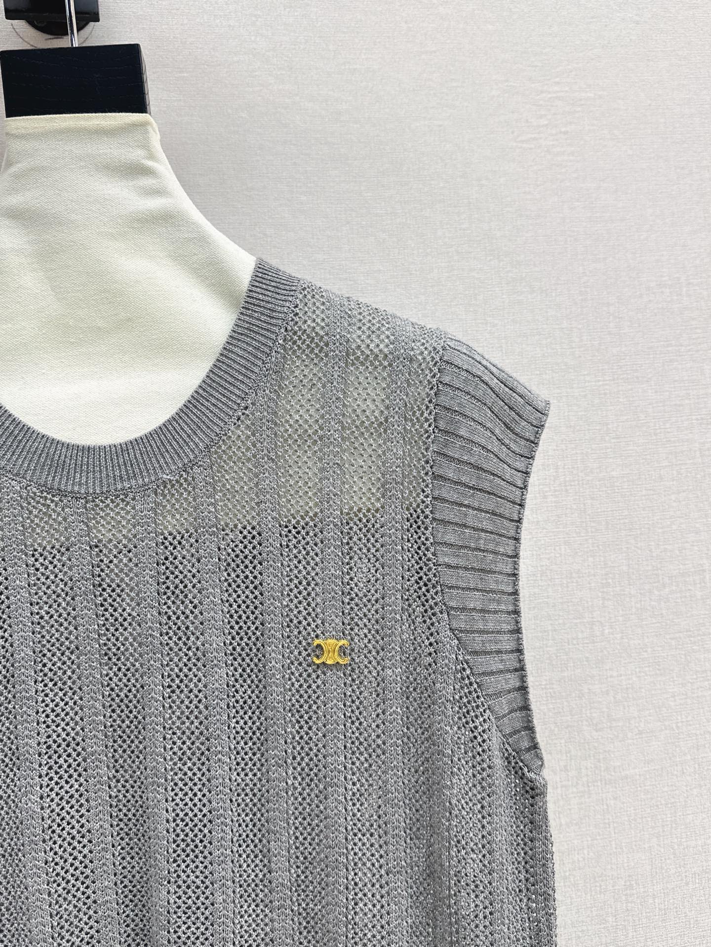 Celi 25ss knit vest