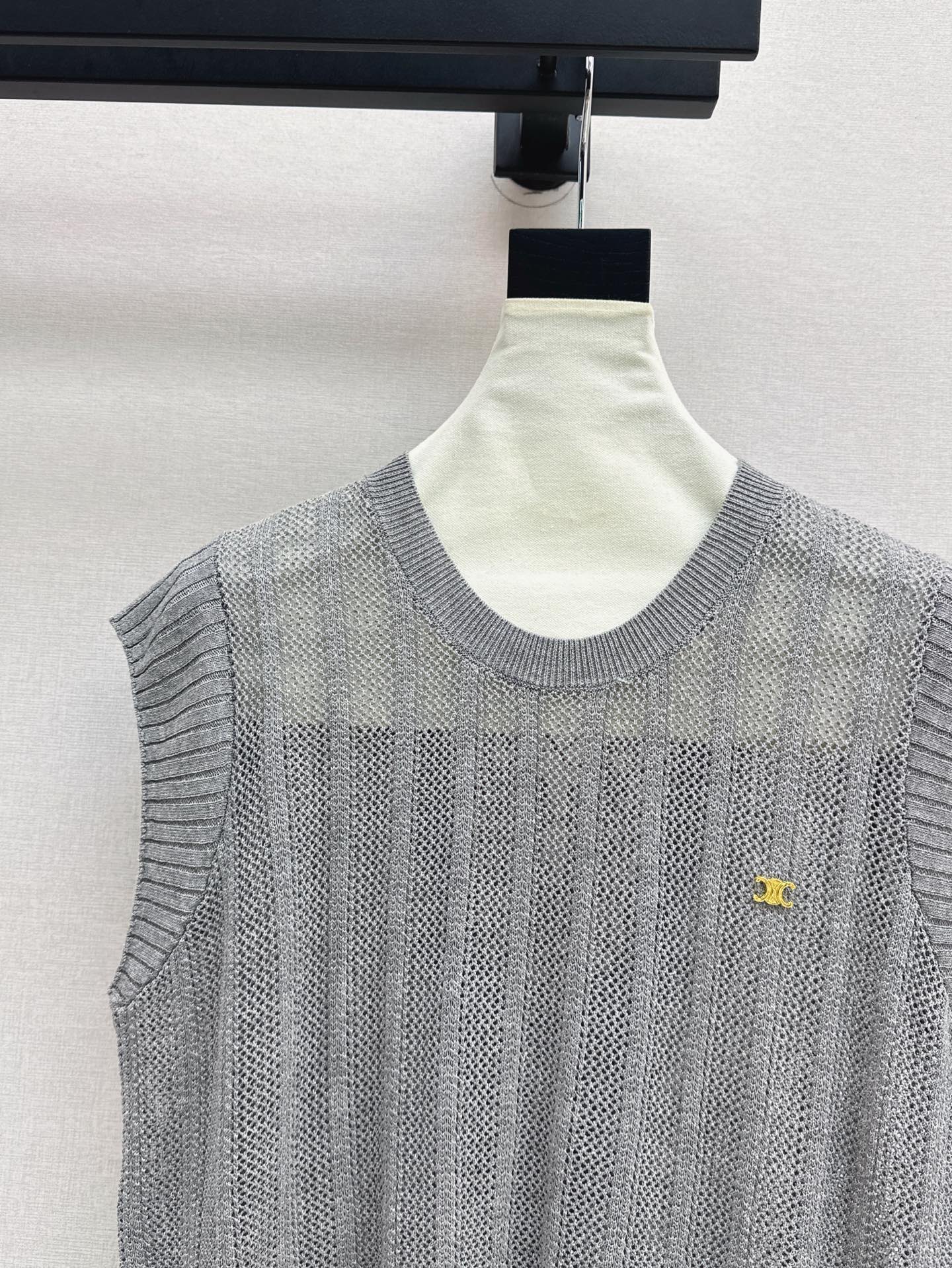 Celi 25ss knit vest