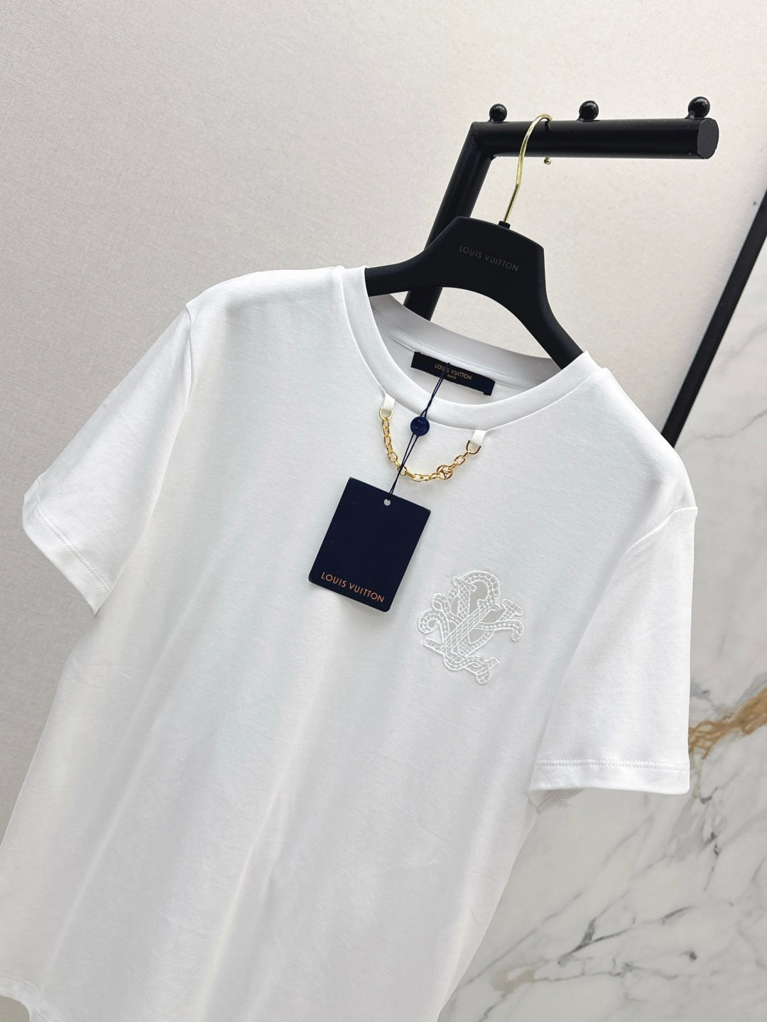 Louis 25ss embroidered t-shirt