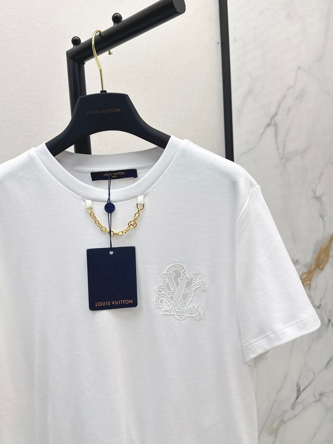 Louis 25ss embroidered t-shirt