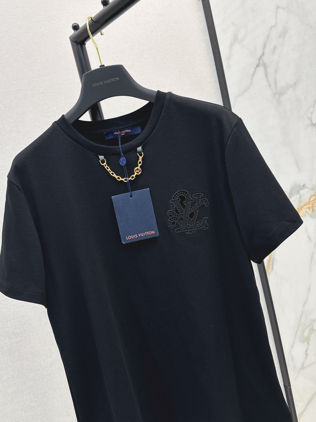 Louis 25ss embroidered t-shirt